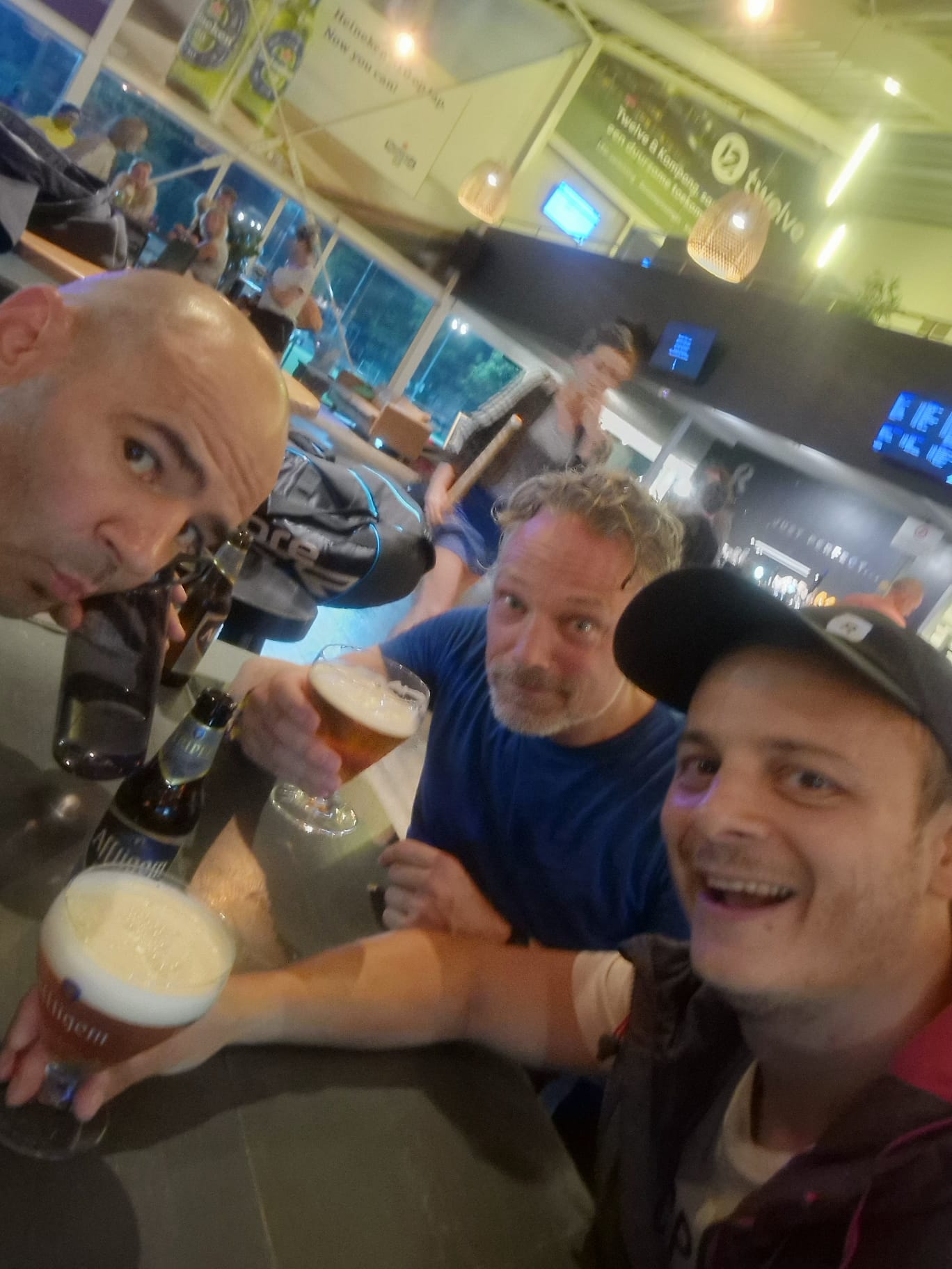 borrel kampong